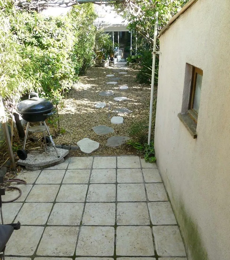 Dependance Sainte Anne Bed & Breakfast Marseille France